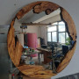 Круглое зеркало в декоративной древесной раме ручной работы MS004 в интернет-магазине «Зеркала с подсветкой в Санкт-Петербурге» фото